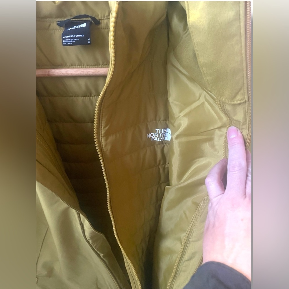 NWT- THE NORTH FACE Triclimate Jacket - Picture 6 of 7